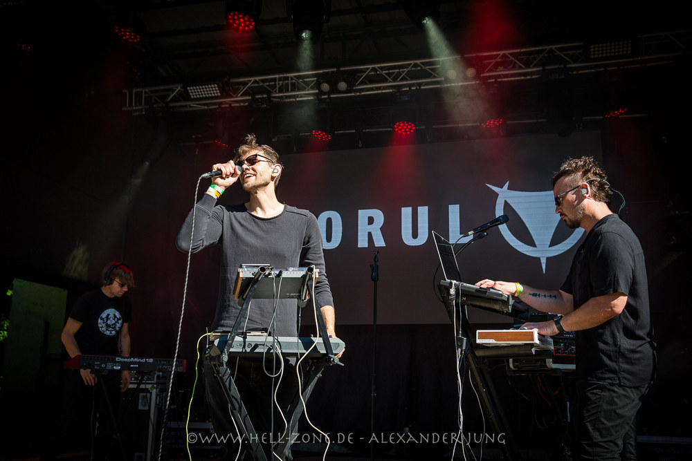 TORUL - die Indie-Popband gibt weitere Details zum neuen Album bekannt