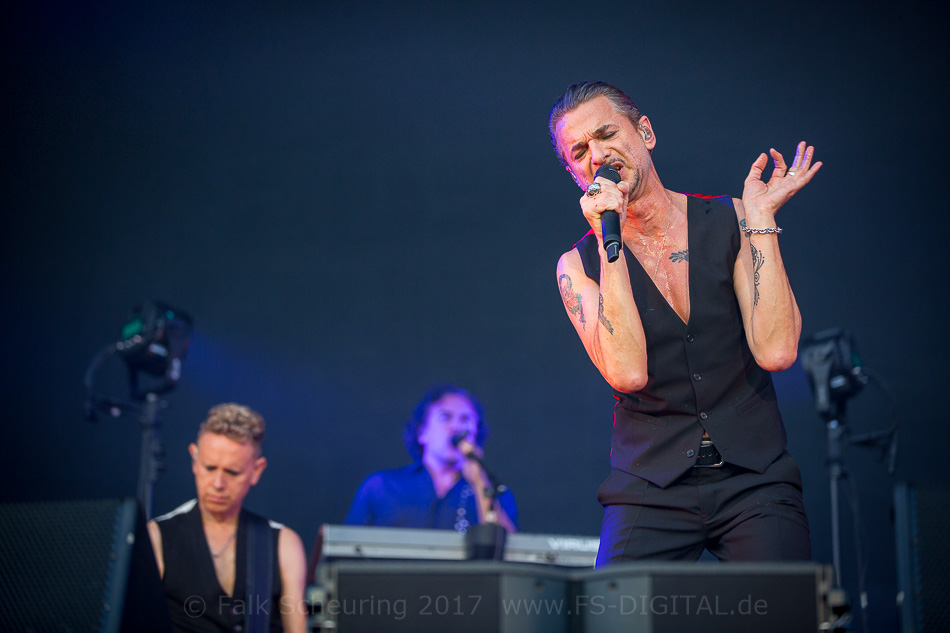 Depeche Mode in Leipzig 2017  Foto: Falk Scheuring