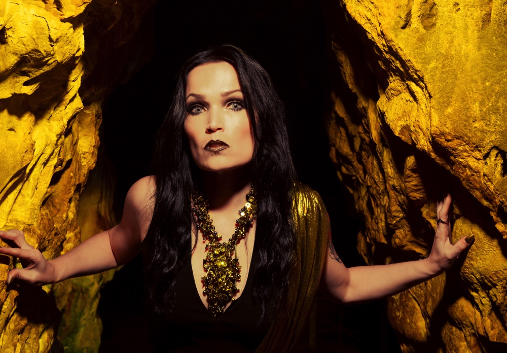 TARJA - Album In The Raw und Tourankündigung für 2020 - Fotocredit Tim Tronckoe