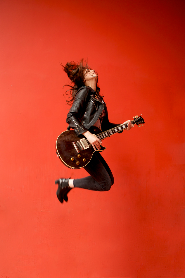 Laura Cox - Photocredit Christophe Crenel Photobangs