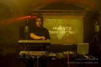 ABSOLUTE BODY CONTROL 17