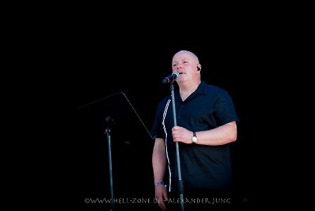 VNV Nation