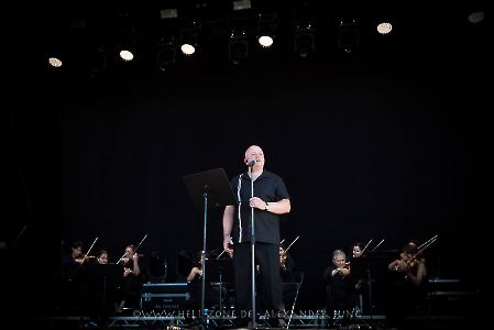 VNV Nation